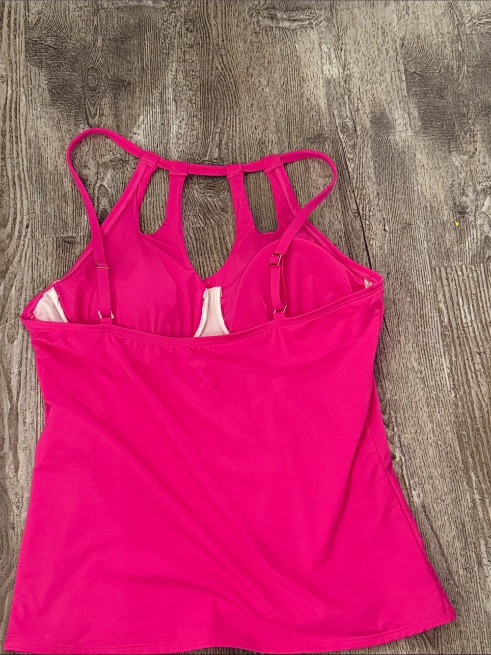La Blanca vibrant hot